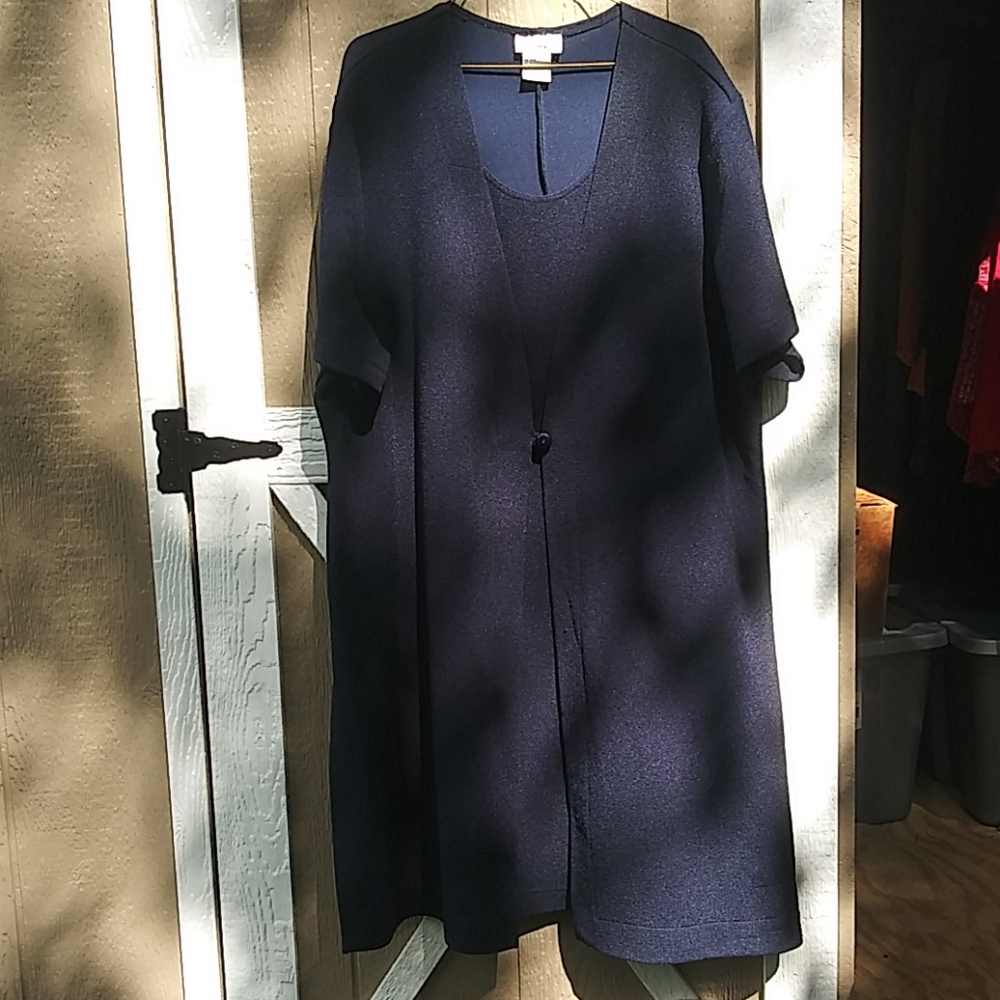 24W Studio C gorgeous dark blue 2pc look Dress